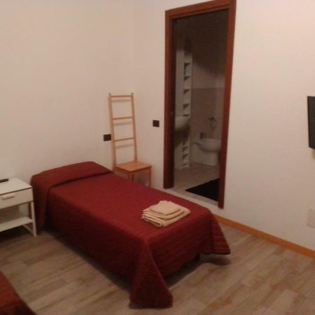 Hotel Al Terminal Somma Lombardo Zewnętrze zdjęcie