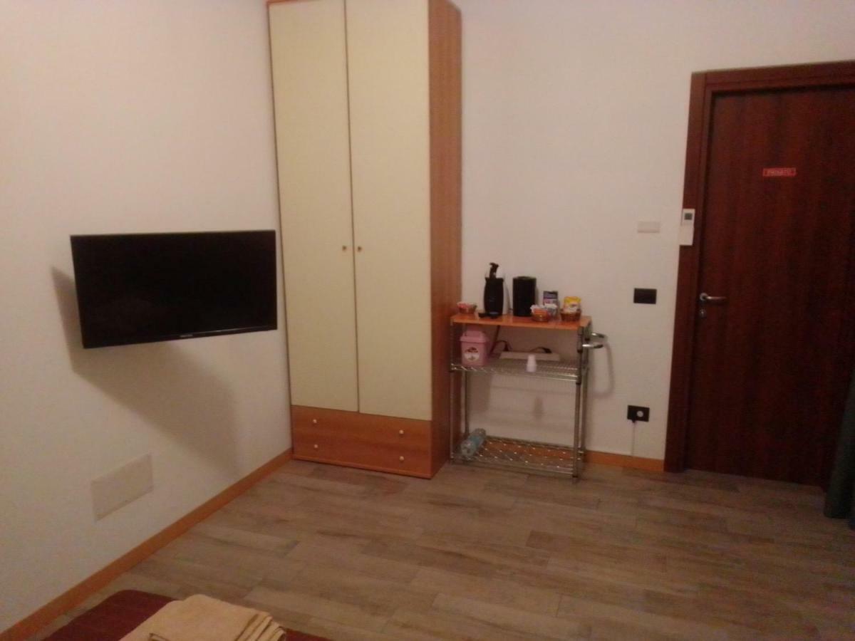 Hotel Al Terminal Somma Lombardo Zewnętrze zdjęcie